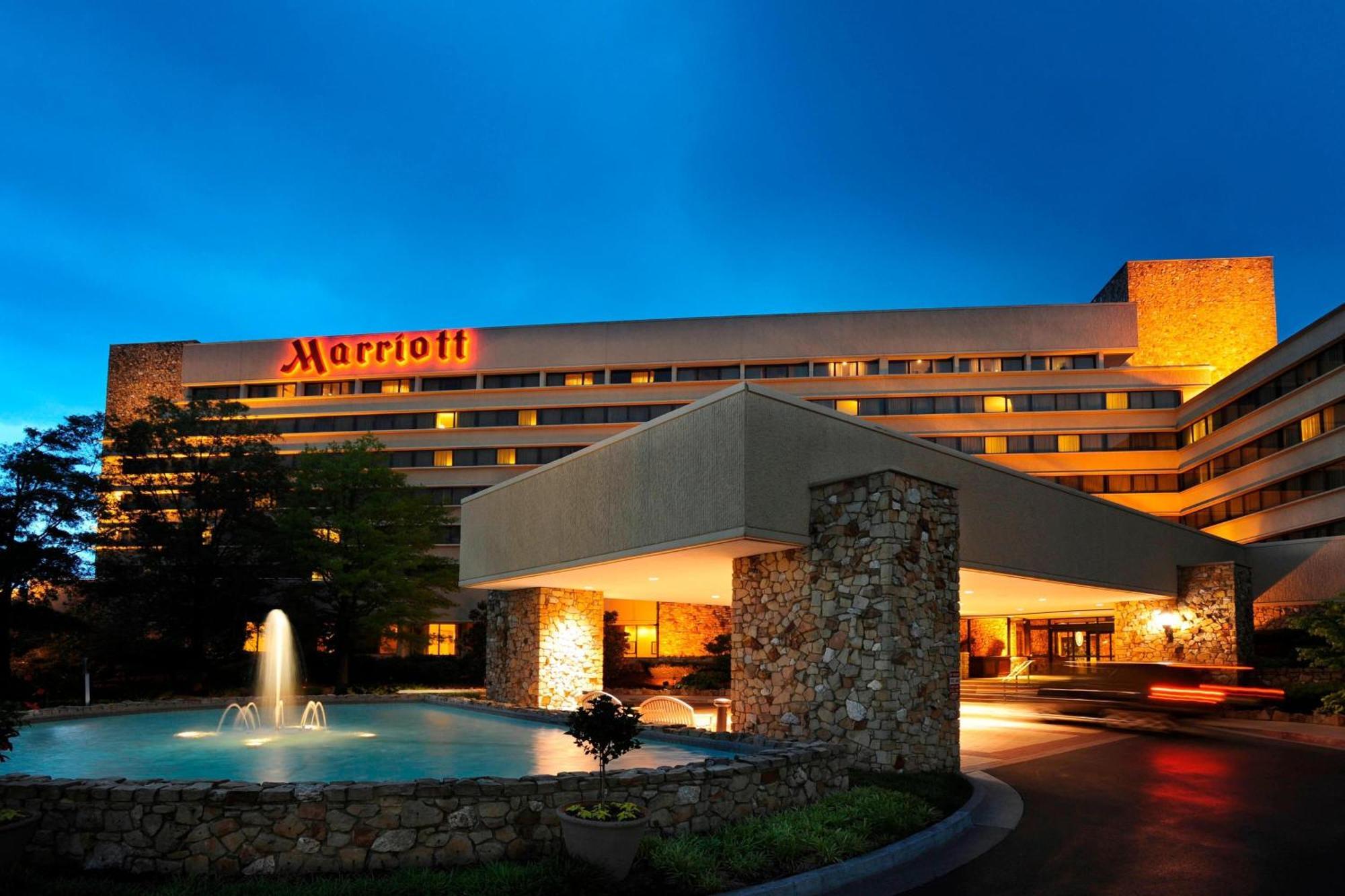 Marriott Lexington Griffin Gate Golf Resort & Spa Экстерьер фото
